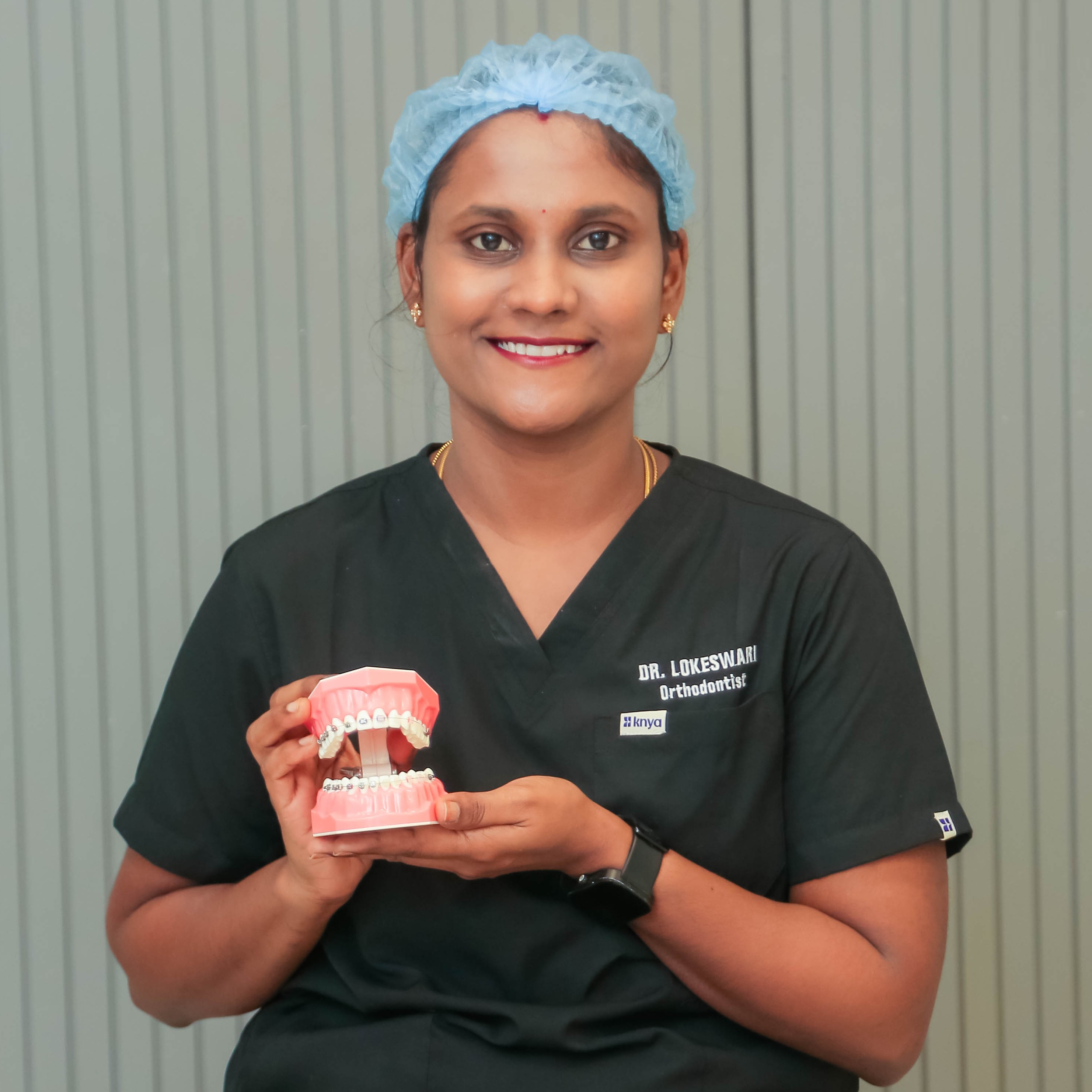Perfect aligned smile - Dr. Loki's dental work